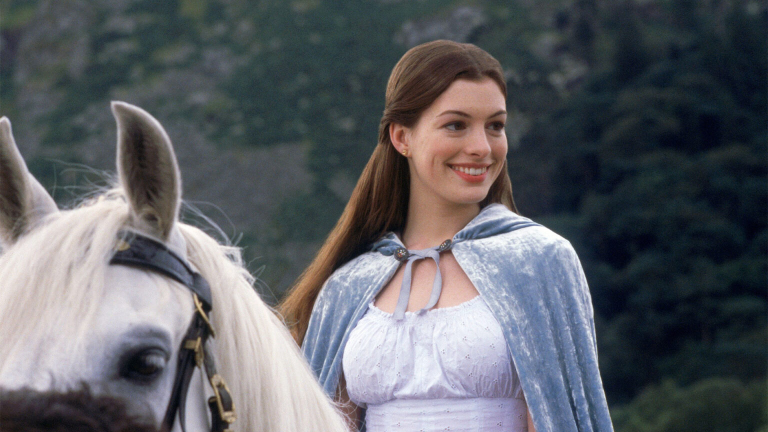 Uma Garota Encantada vira série na Disney+ e a internet já está pirando