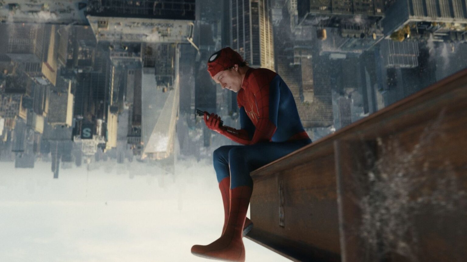 Homem-Aranha: Um Novo Dia impressiona Kevin Feige e Amy Pascal: "Nos levantamos para aplaudir"