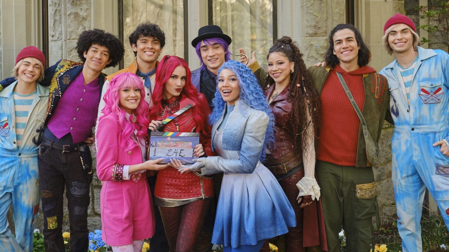 Disney surpreende e anuncia novo ‘Descendentes’ focado nos filhos dos ajudantes